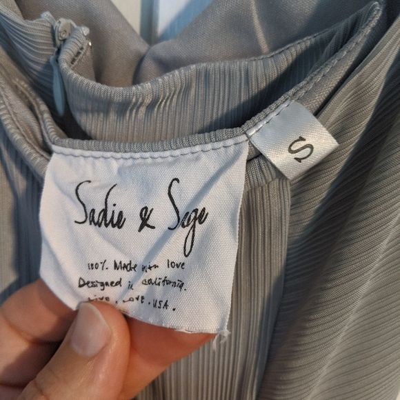 Sadie & Sage Dress - Picture 4 of 5